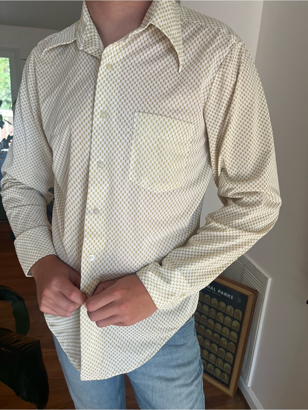 Men's Cream Geo-Print Long-Sleeve Button-Down Shirt